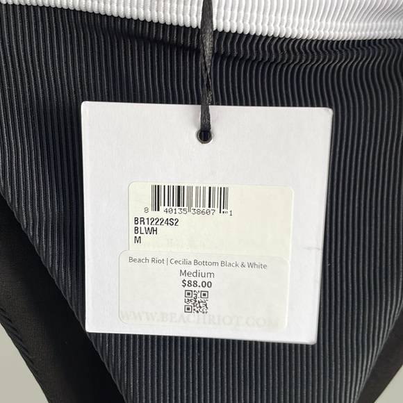 Beach Riot Cecilia Bottom Black and White - Picture 7 of 7